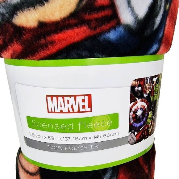 Marvel Avengers Fleece Blanket -E - Picture 2 of 3